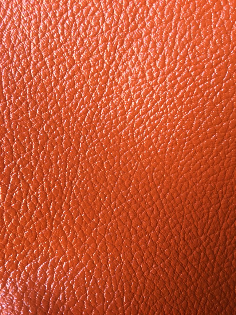 GLOSSY GRAIN GROFFE GEIT